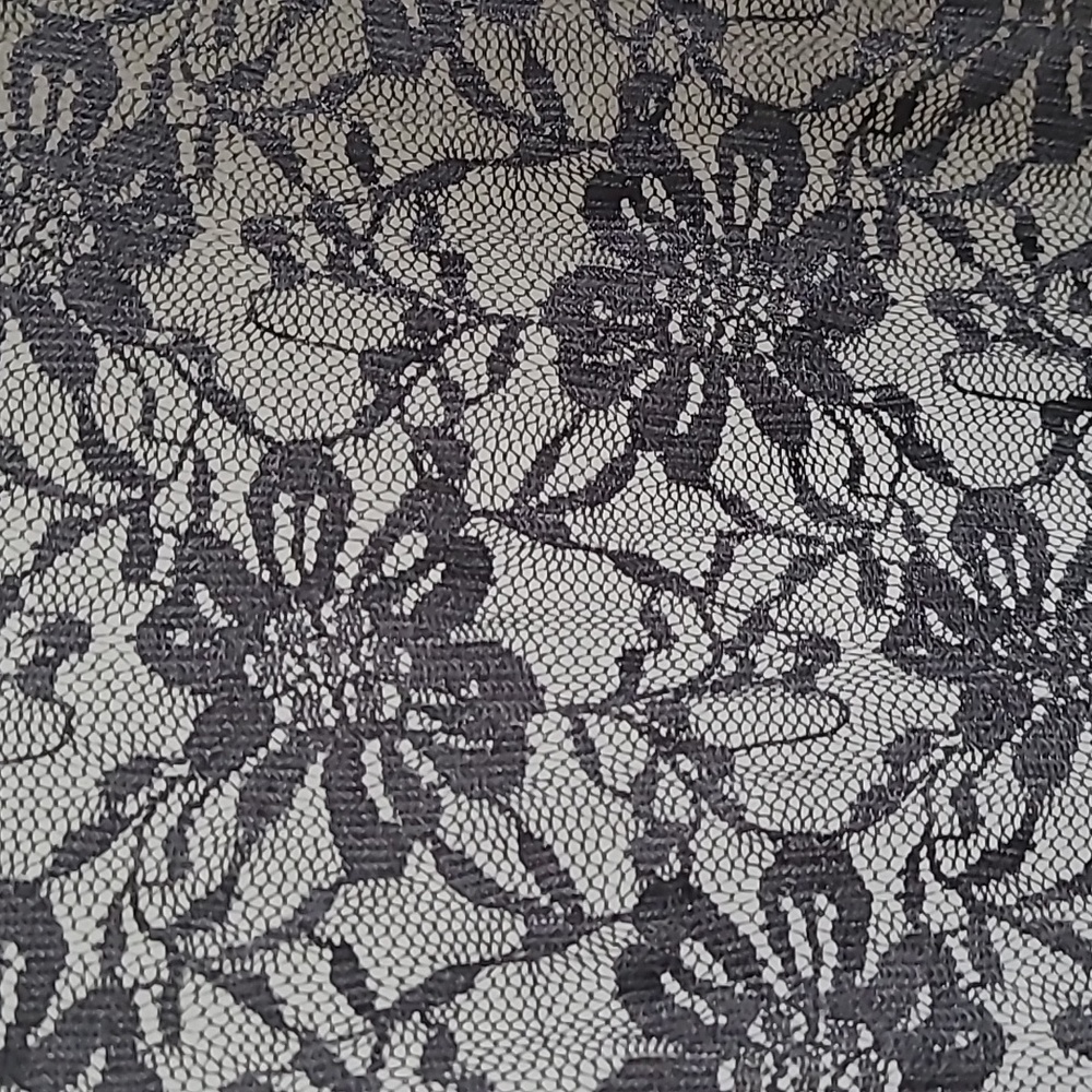 LuLaRoe Large Floral Black Lace Shirley Kimono